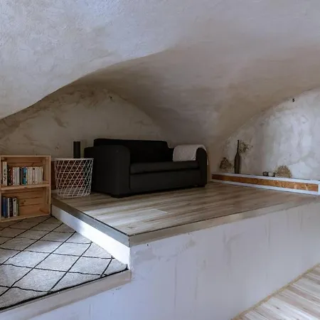 Lou Roucas : Agreable Maison De Village Avec Vue